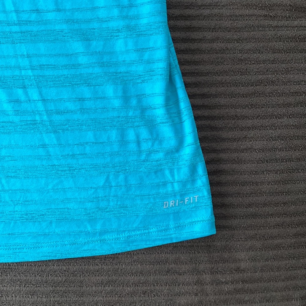 5/$25 Nike Dri Fit Tshirt - Picture 6 of 6